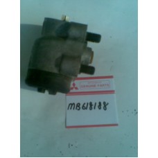 MB618188 MITSUBISHI  GALANT ARKA FREN MERKEZİ
